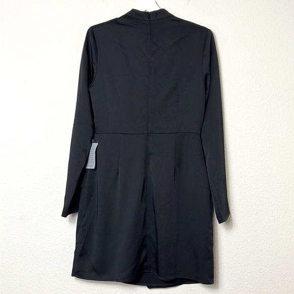 NWT ADELYN RAE Long Sleeve Mockneck  Cutout Black Mini Dress - Picture 5 of 9